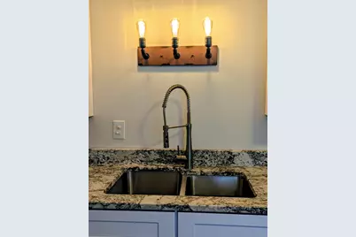 27 W Wood Street, Newaygo, MI 49337 - Photo 9