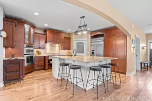 564 Blackstone St, Holland, MI 49423 - Photo 25