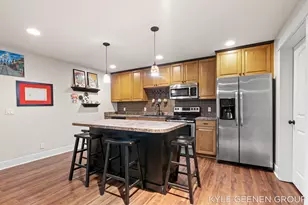 564 Blackstone St, Holland, MI 49423 - Photo 57