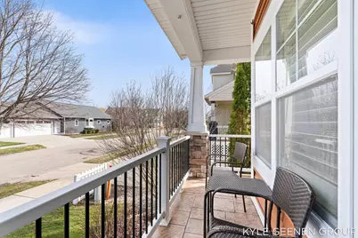 564 Blackstone Street, Holland, MI 49423 - Photo 13