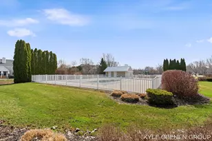 564 Blackstone St, Holland, MI 49423 - Photo 75