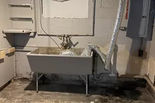 925 S Holmes St, Lansing, MI 48912 - Photo 23