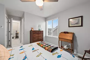 21868 Kensett Dr, Macomb, MI 48042 - Photo 23