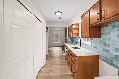 278 E Peterson Drive, Brighton, MI 48114 - Photo 5