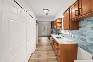 278 E Peterson Dr, Brighton, MI 48114 - Photo 5