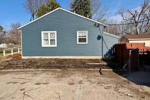 1001 Ferley St, Lansing, MI 48911 - Photo 11
