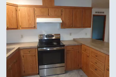 222 E 4th Street, Grand Junction, MI 49056 - Photo 17