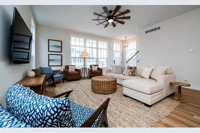 251 Cavelier Avenue, Saint Joseph, MI 49085 - Photo 9