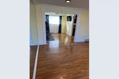 26429 Wilson Drive, Dearborn Heights, MI 48127 - Photo 7