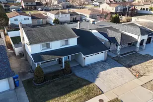 26429 Wilson Dr, Dearborn Heights, MI 48127 - Photo 49
