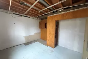 1747 Tennis Ct, Pleasant Lake, MI 49272 - Photo 23