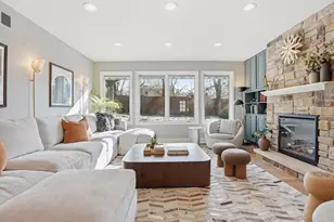 2025 Rugby Ct, Ann Arbor, MI 48103 - Photo 23