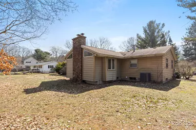 17075 Lakeview Road, Holland, MI 49424 - Photo 19