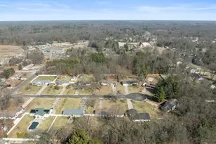 1749 Brandel Dr, Muskegon, MI 49445 - Photo 35