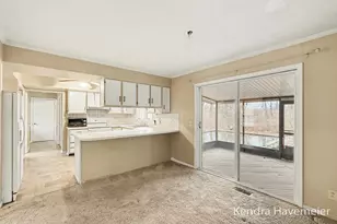 4867 Northview Ave NE, Grand Rapids, MI 49525 - Photo 11