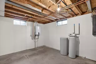 837 Thorntree Blvd, Jackson, MI 49203 - Photo 31