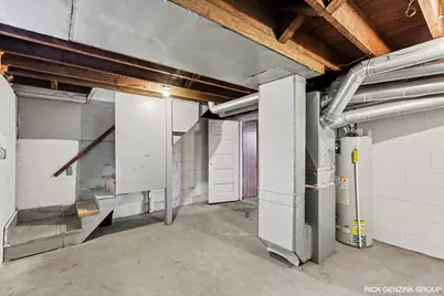 356 Pine Avenue, Holland, MI 49423 - Photo 9