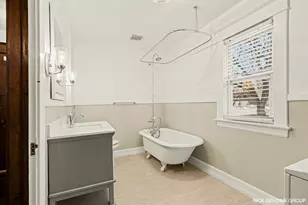 356 Pine Ave, Holland, MI 49423 - Photo 5