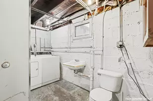 356 Pine Ave, Holland, MI 49423 - Photo 27