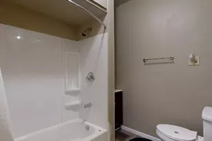 909 N Granger St, Saginaw, MI 48602 - Photo 29