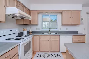 3162 Shamrock Ct, Ann Arbor, MI 48105 - Photo 25