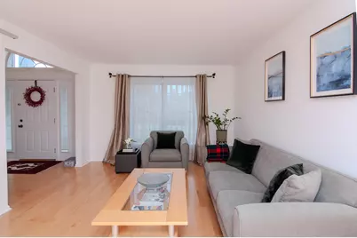 3162 Shamrock Court, Ann Arbor, MI 48105 - Photo 11