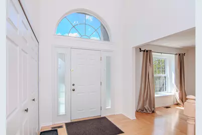 3162 Shamrock Court, Ann Arbor, MI 48105 - Photo 7