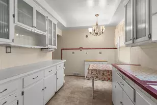 26204 Doxtator St, Dearborn Heights, MI 48127 - Photo 23