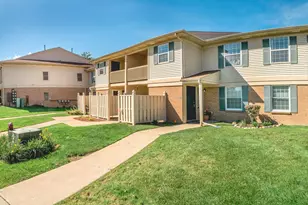 19130 Northridge Rd, Northville, MI 48167 - Photo 3
