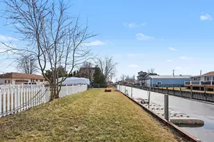 7128 Lazy Ln, Harsens Island, MI 48001 - Photo 35