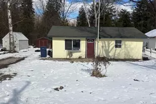 4811 S 33 1/2 Rd, Cadillac, MI 49601 - Photo 1