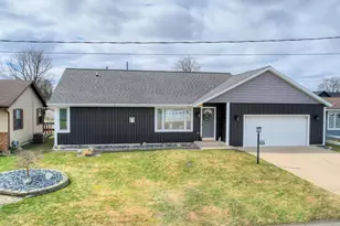 4314 Harmony Dr, Shelbyville, MI 49344 - Photo 3