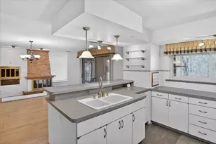 70506 Sunrise Dr, Edwardsburg, MI 49112 - Photo 23