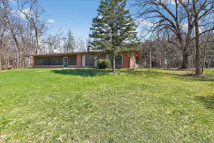 70506 Sunrise Dr, Edwardsburg, MI 49112 - Photo 49