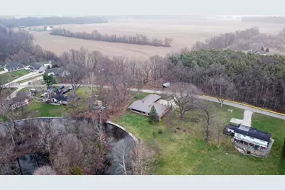 70506 Sunrise Drive, Edwardsburg, MI 49112 - Photo 11