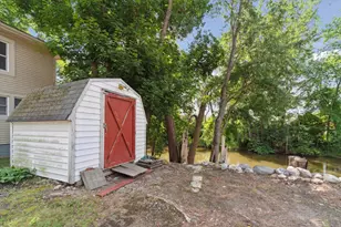 222 E Mill St, Hastings, MI 49058 - Photo 7