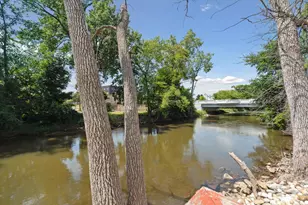 222 E Mill St, Hastings, MI 49058 - Photo 3