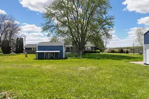 91 N Doran Rd, Imlay City, MI 48444 - Photo 13