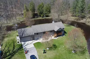 6425 S Taylor Rd, Branch, MI 49402 - Photo 9