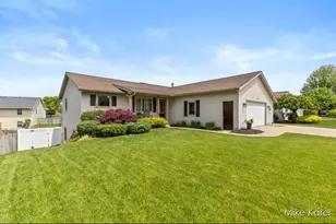 3829 Black Creek Dr, Hudsonville, MI 49426 - Photo 1