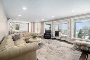 26 Edwards Ave, Grand Haven, MI 49417 - Photo 5