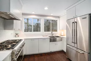 26 Edwards Ave, Grand Haven, MI 49417 - Photo 9