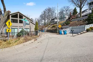 26 Edwards Ave, Grand Haven, MI 49417 - Photo 33