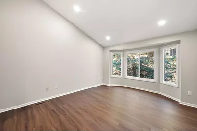 28849 Hearthstone Drive, Novi, MI 48377 - Photo 5