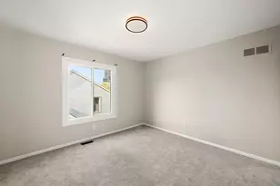 28849 Hearthstone Dr, Novi, MI 48377 - Photo 9