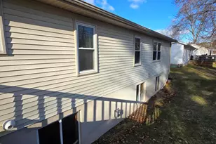 1709 Hampstead Dr, Muskegon, MI 49445 - Photo 17