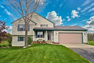 2171 Avalon View Dr, Cedar Springs, MI 49319 - Photo 1