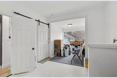 239 E Isabella Avenue, Muskegon, MI 49442 - Photo 17