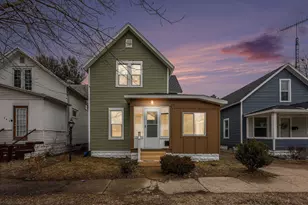 239 E Isabella Ave, Muskegon, MI 49442 - Photo 1