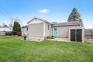 1764 Sheick Rd, Monroe, MI 48162 - Photo 15